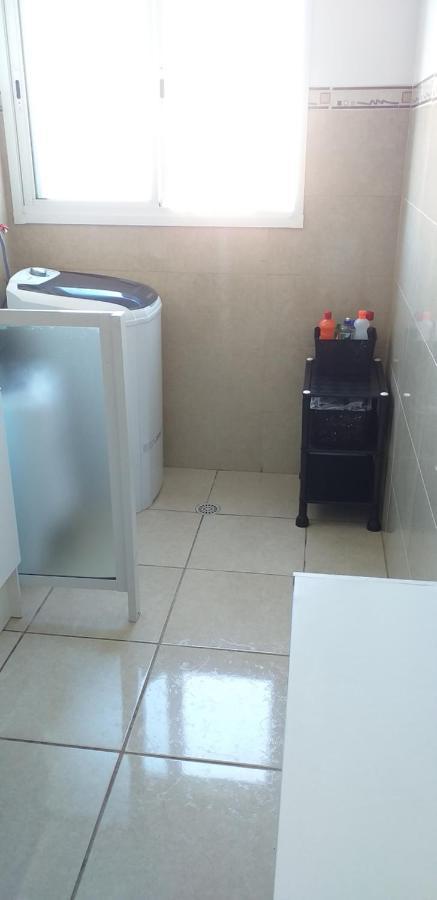 Apartamento No Canto Do Forte, Wi-Fi, Estacionamento Gratuito E Churrasqueira 프라이아 그란데 외부 사진