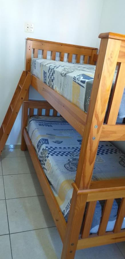 Apartamento No Canto Do Forte, Wi-Fi, Estacionamento Gratuito E Churrasqueira 프라이아 그란데 외부 사진