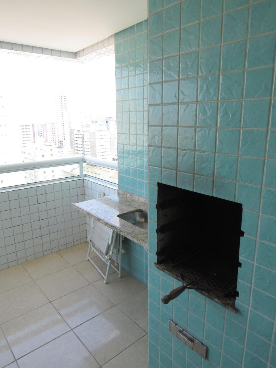 Apartamento No Canto Do Forte, Wi-Fi, Estacionamento Gratuito E Churrasqueira 프라이아 그란데 외부 사진