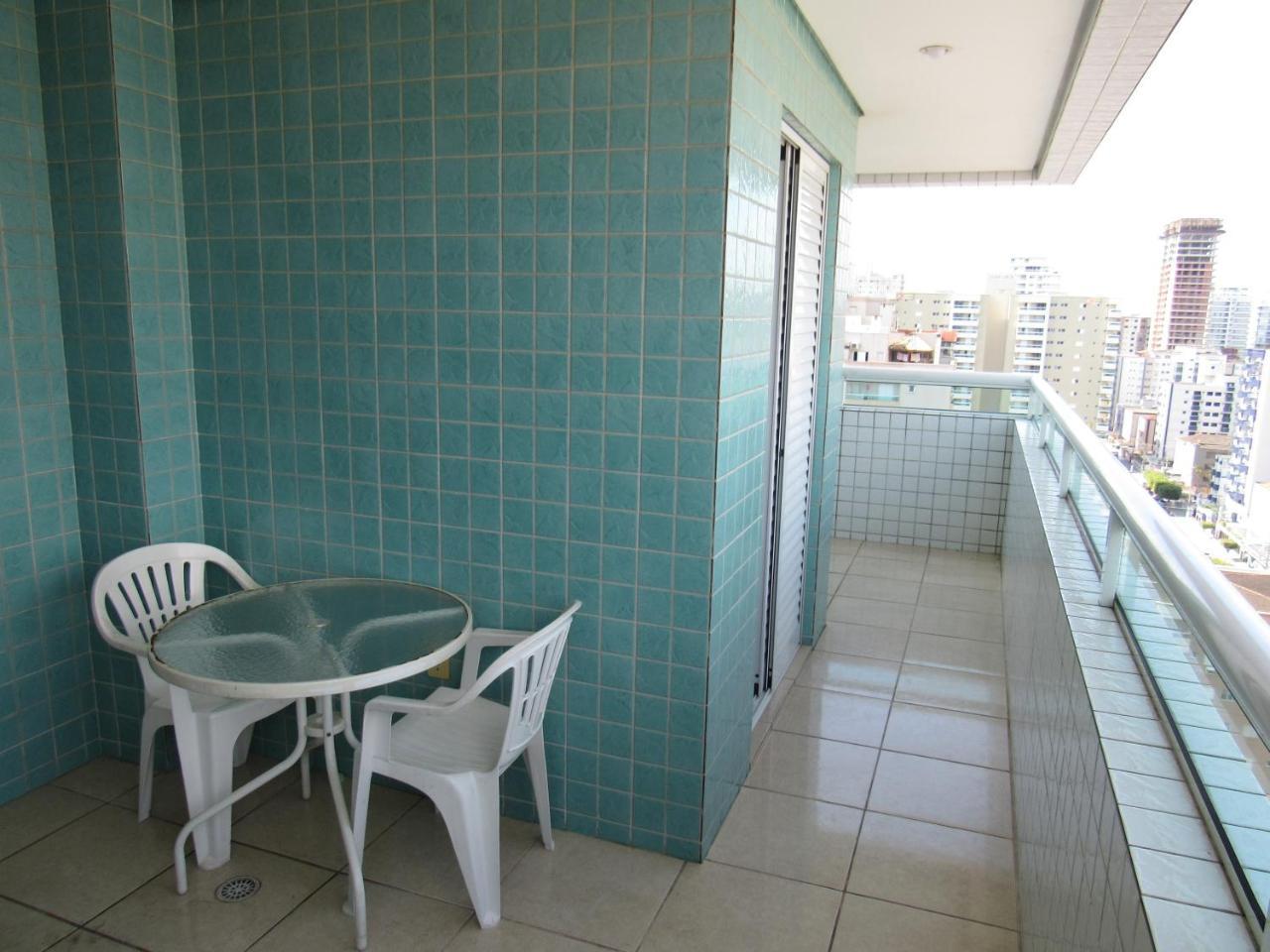 Apartamento No Canto Do Forte, Wi-Fi, Estacionamento Gratuito E Churrasqueira 프라이아 그란데 외부 사진
