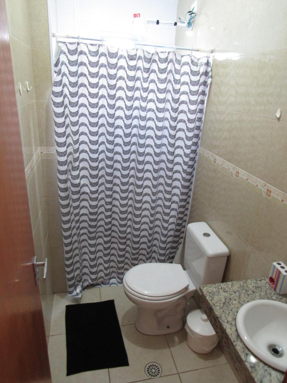 Apartamento No Canto Do Forte, Wi-Fi, Estacionamento Gratuito E Churrasqueira 프라이아 그란데 외부 사진
