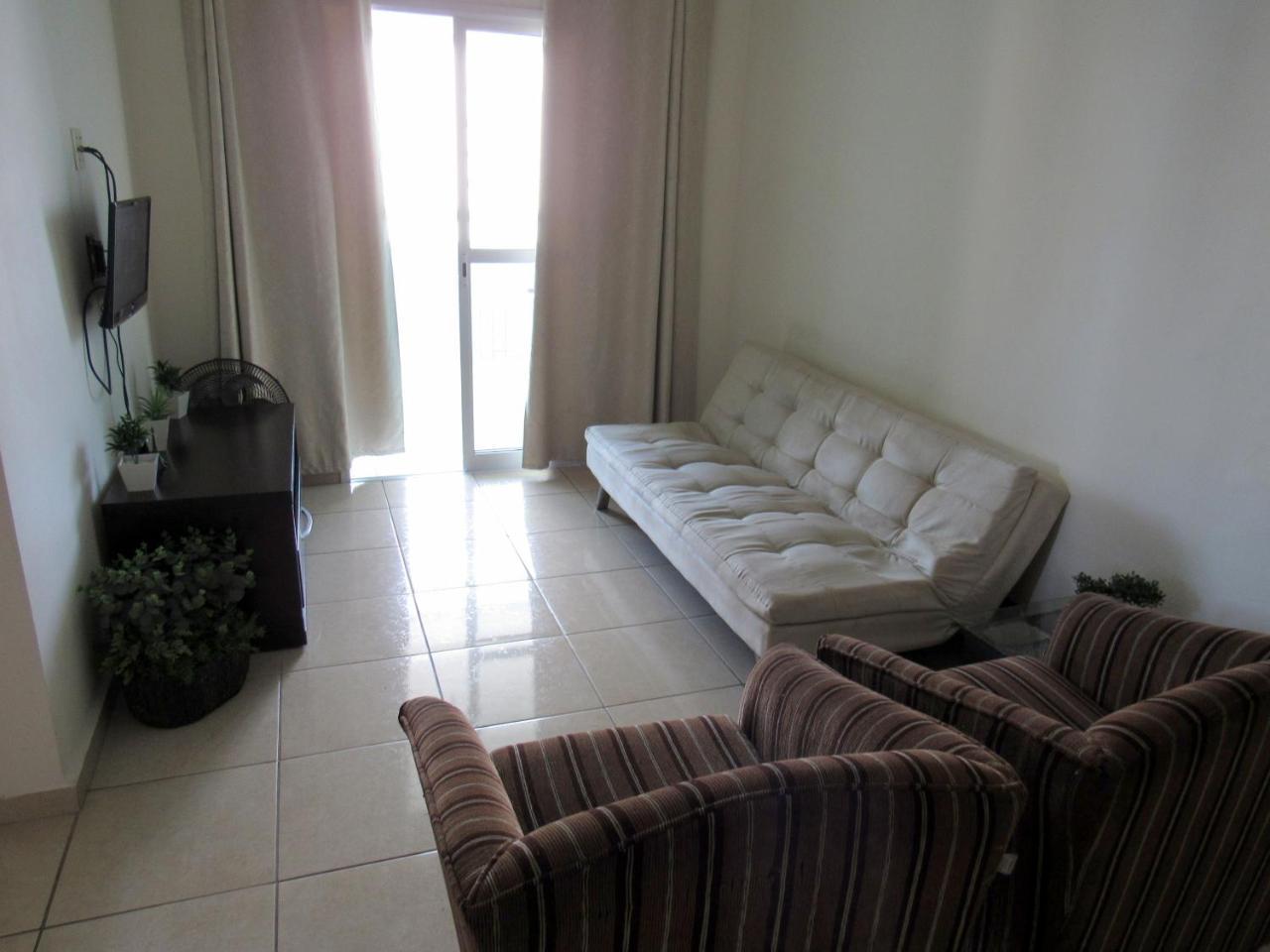 Apartamento No Canto Do Forte, Wi-Fi, Estacionamento Gratuito E Churrasqueira 프라이아 그란데 외부 사진